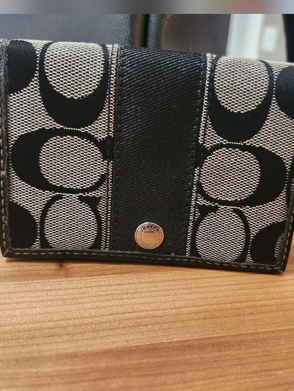 Vintage Coach Black and Cream Signature Canvas Bifold Wallet